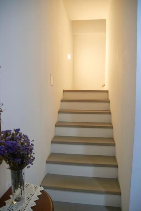White Door Apartments Heart Of Odessa 4 Buitenkant foto